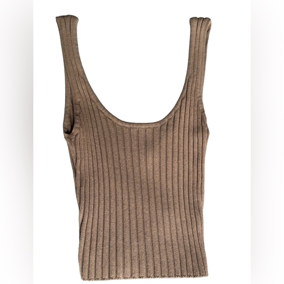 Ribbed Tank Top - Picture 2 of 2
